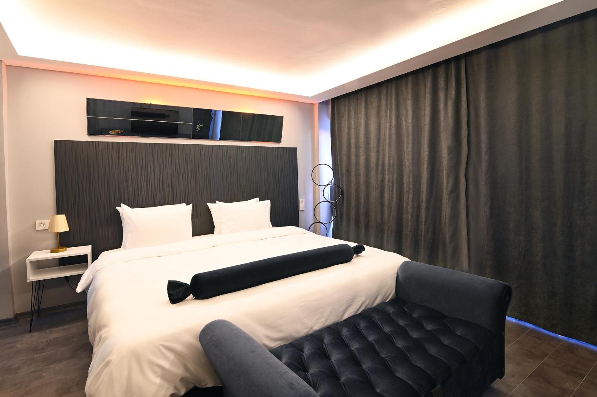 Via Ciragan Hotel Istanbul Exterior photo